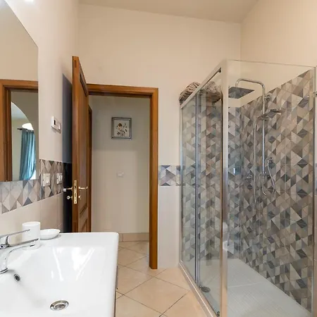 Lägenhet Casa Belvedere Piedimonte Etneo